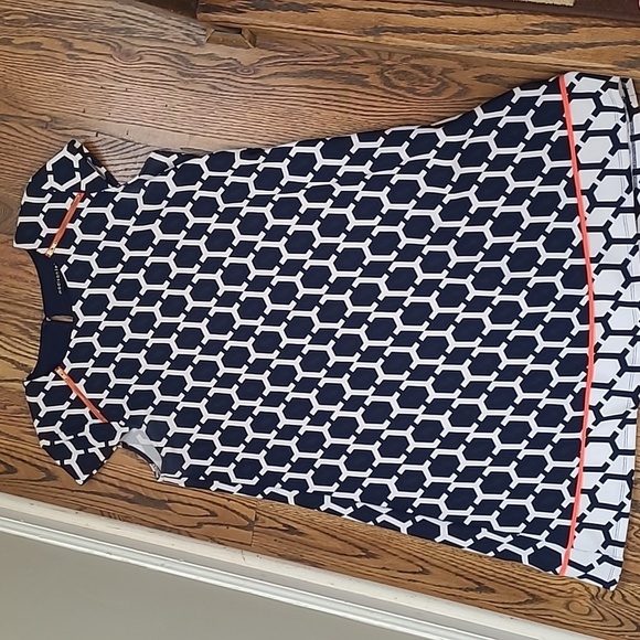 madison leigh Dresses & Skirts - Madison Leigh geometric cap sleeve shift dress